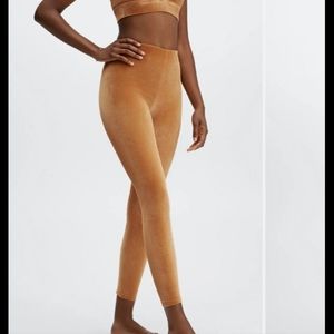 Fabletics Velour Leggings NWT